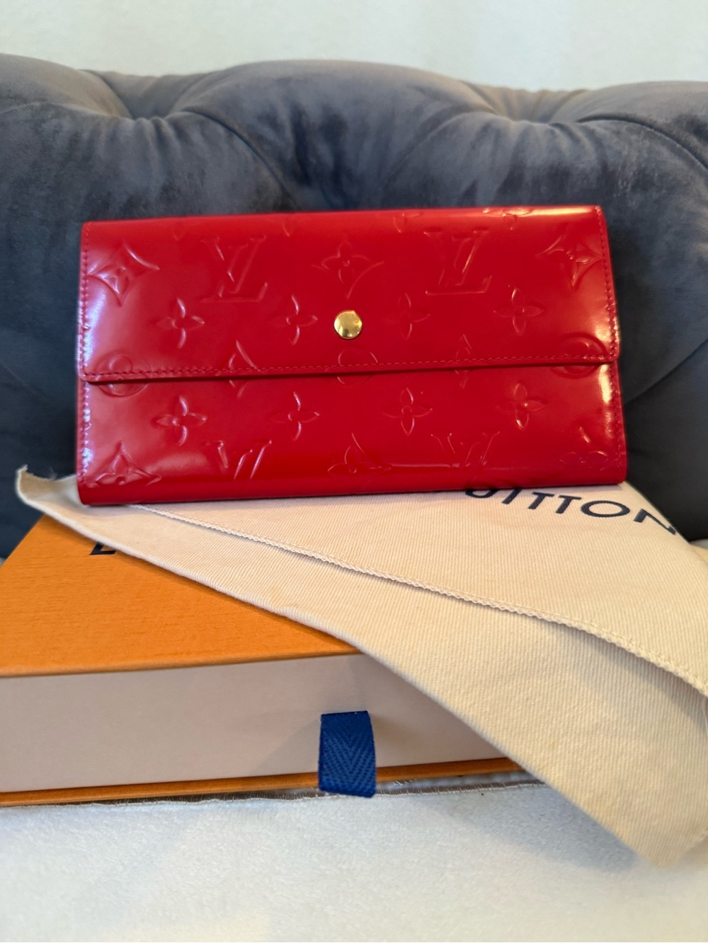 🔥Louis Vuitton International Wallet in Monogram Vernis reads TH0062🔥